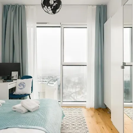 Apartament Dzielnica Cesarska Towarowa By Renters