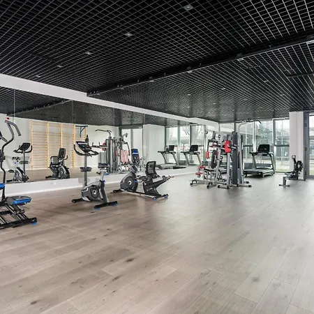 Dzielnica Cesarska Towarowa By Renters Apartament Poznań