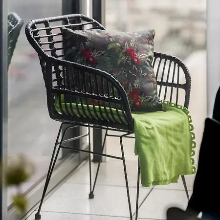 Apartament Dzielnica Cesarska Towarowa By Renters *